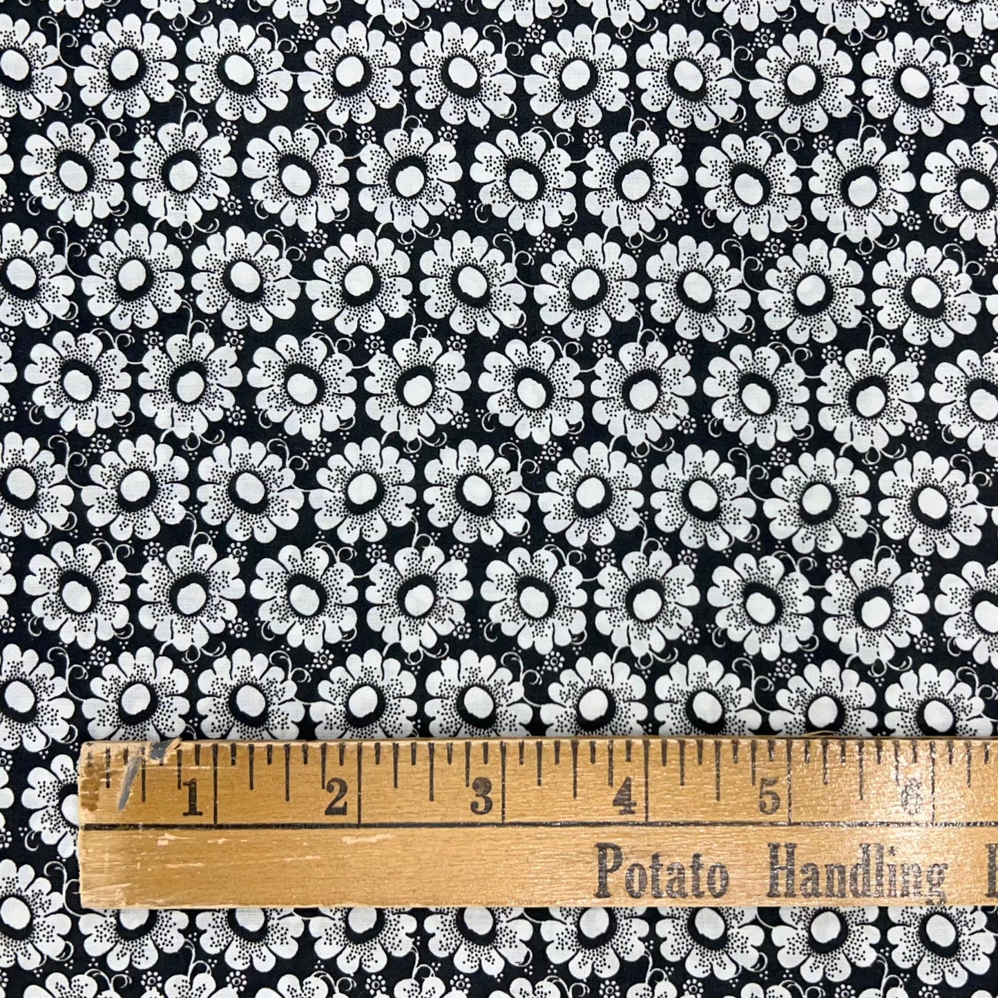 Liberty of London-Tana Lawn - Cupola Daisy-fabric-gather here online