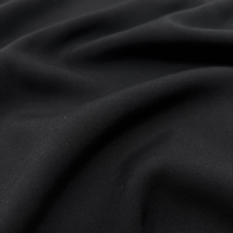 Shelly Challis - Black