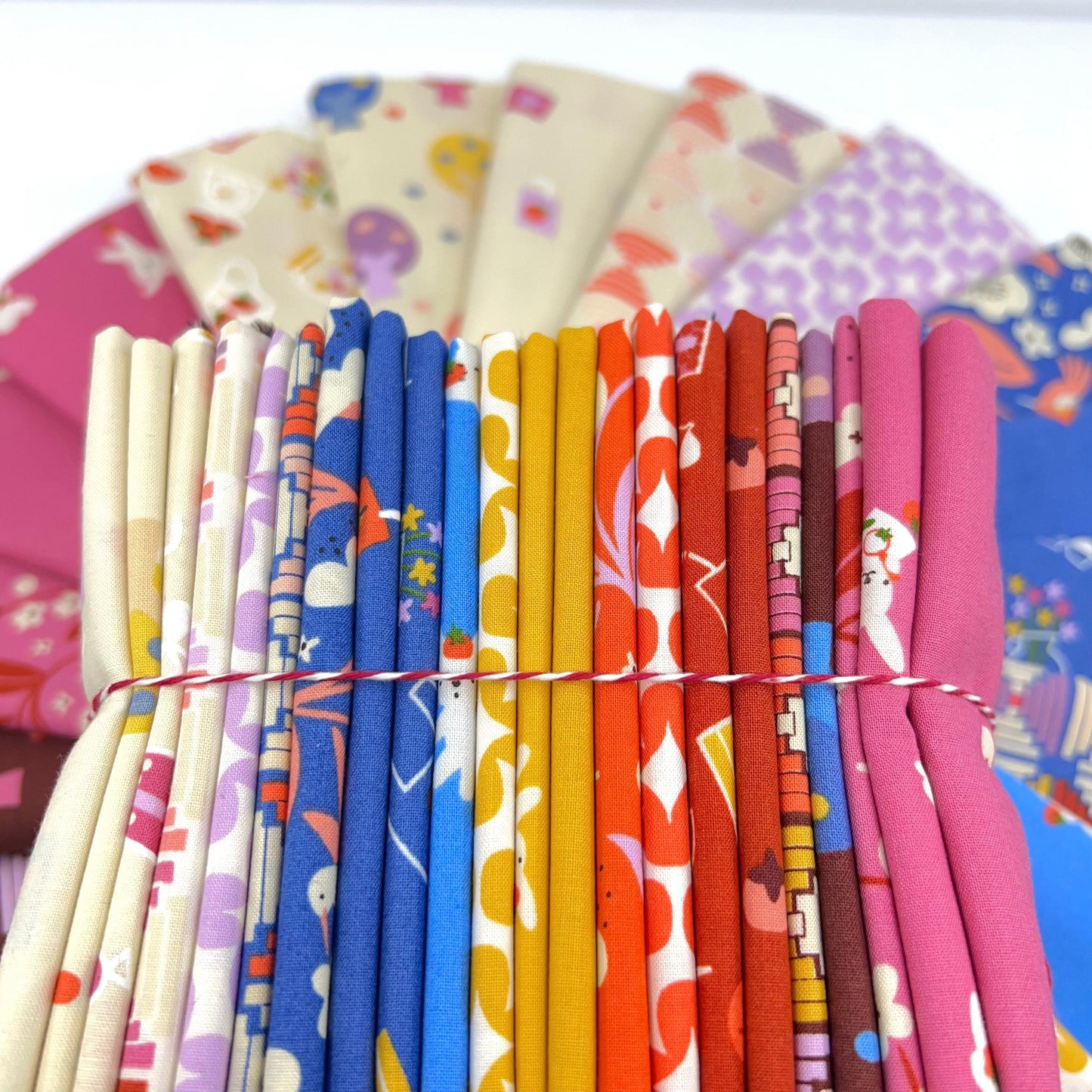 Fat Quarter Bundle of Persimmon (22 Pieces)