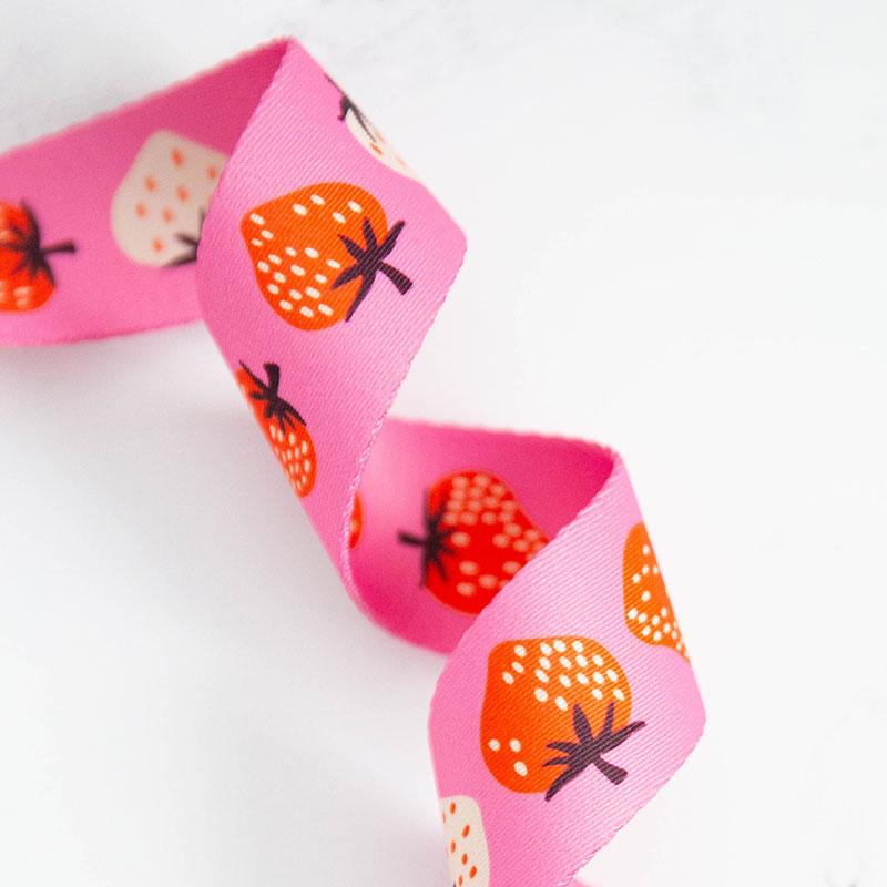 Ruby Star Society-Strawberries 1.5" Webbing-trim-gather here online