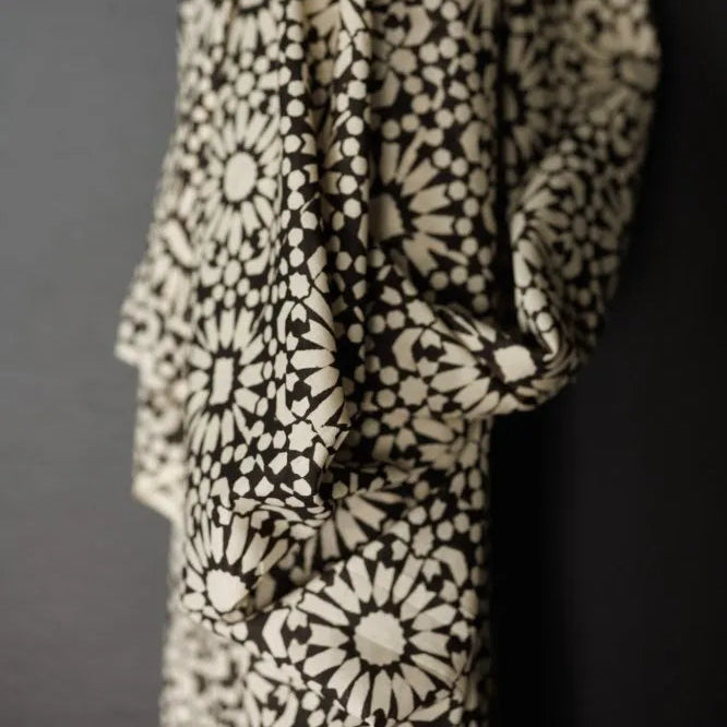 Merchant & Mills-Papercut Black Indian Cotton-fabric-gather here online