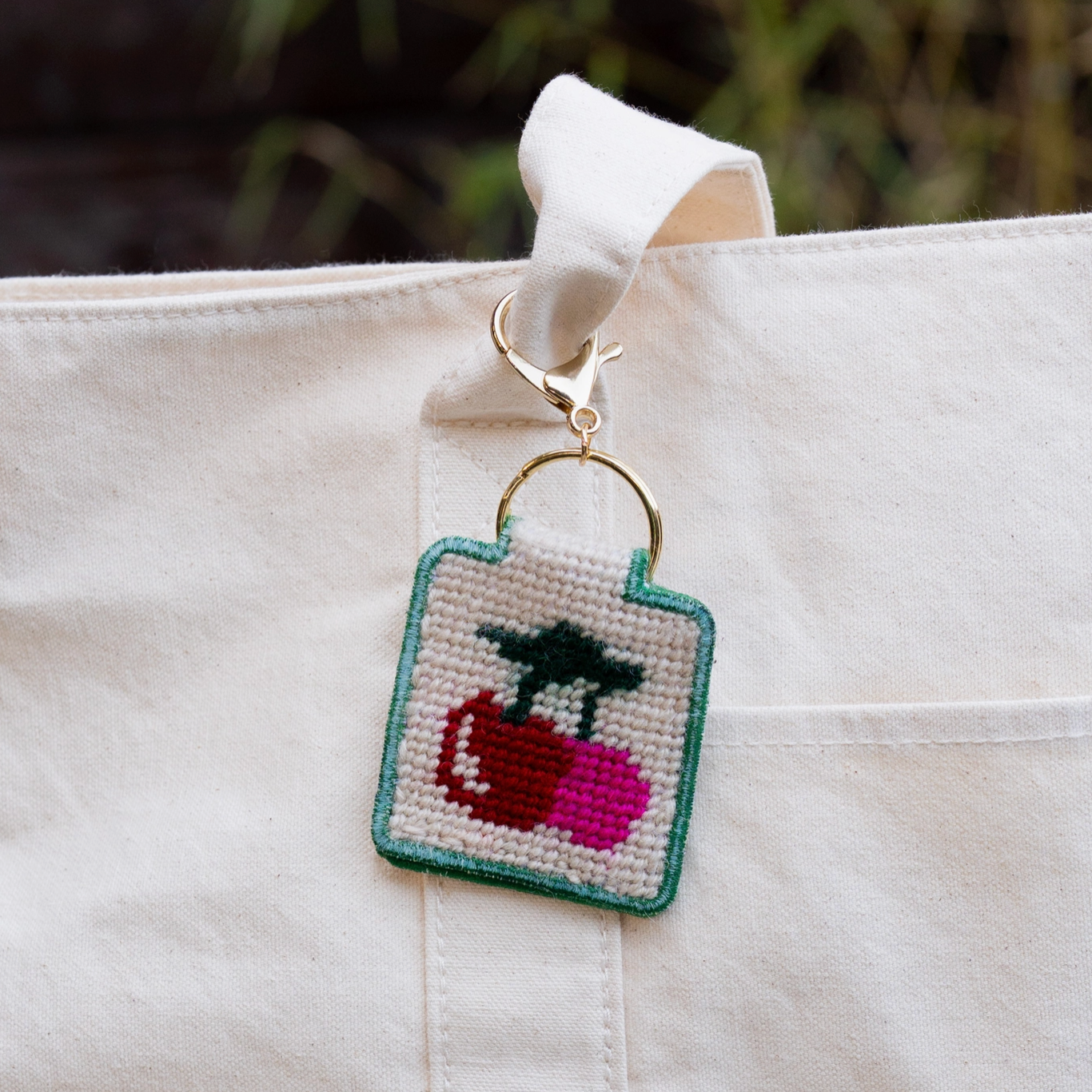 gather here classes-Embroidery - Needlepoint Key Chain-class-gather here online