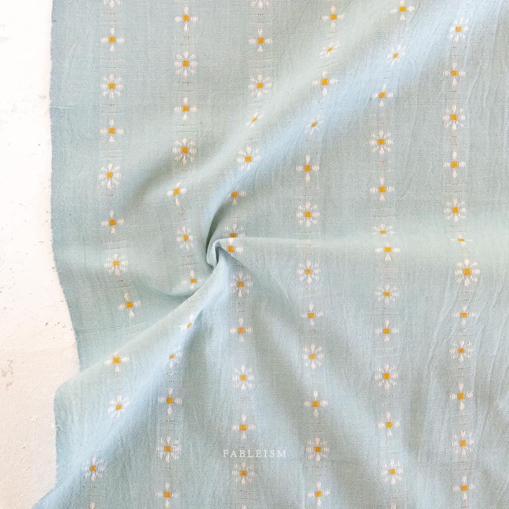REMNANT: Forest Forage Daisies, Droplet 30% OFF 1.58 YDS
