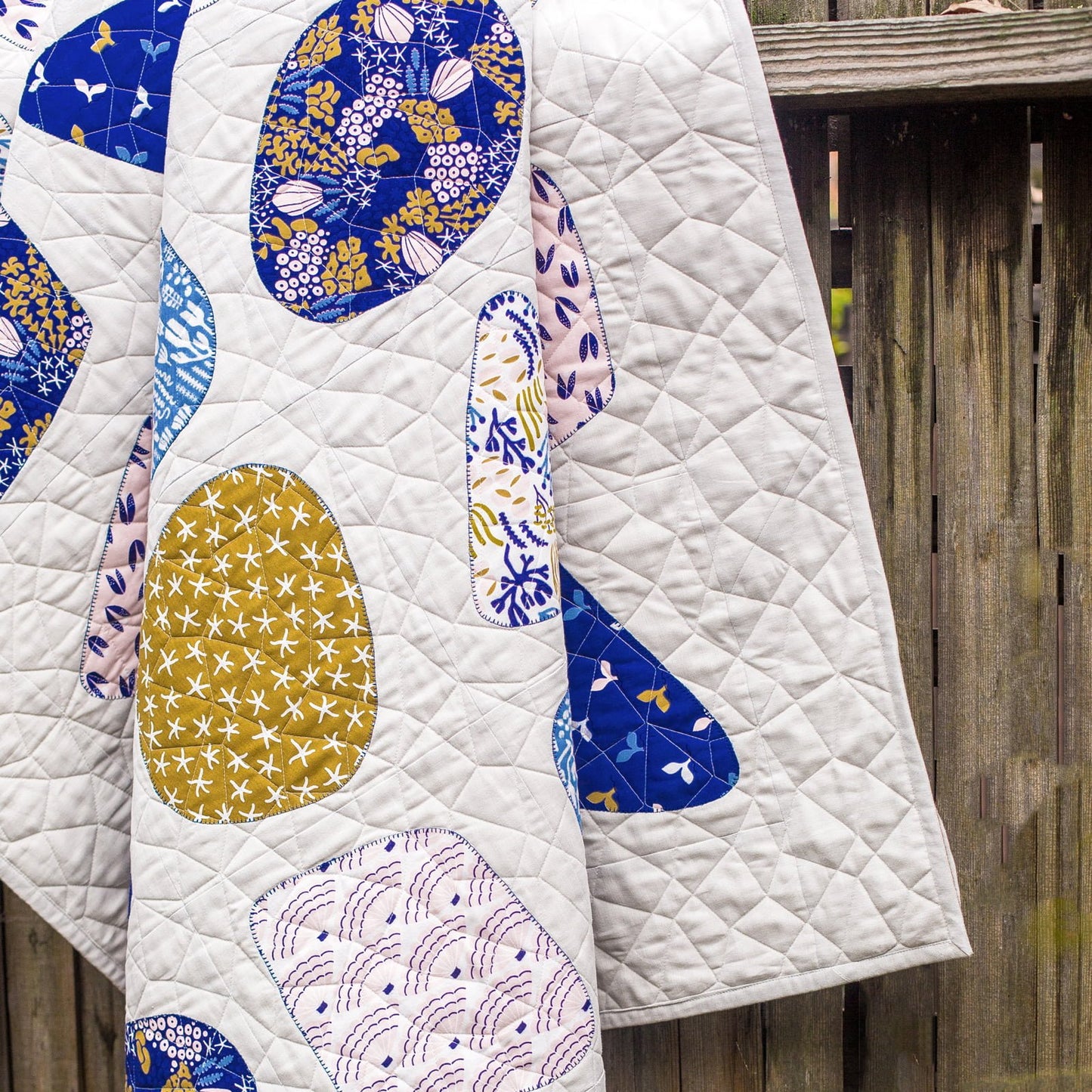 gather here classes-Sea Glass Quilt Top: Machine Applique - 2 sessions-class-gather here online
