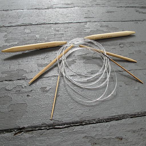 Clover 36 Bamboo Circular Knitting Needles - Size 8