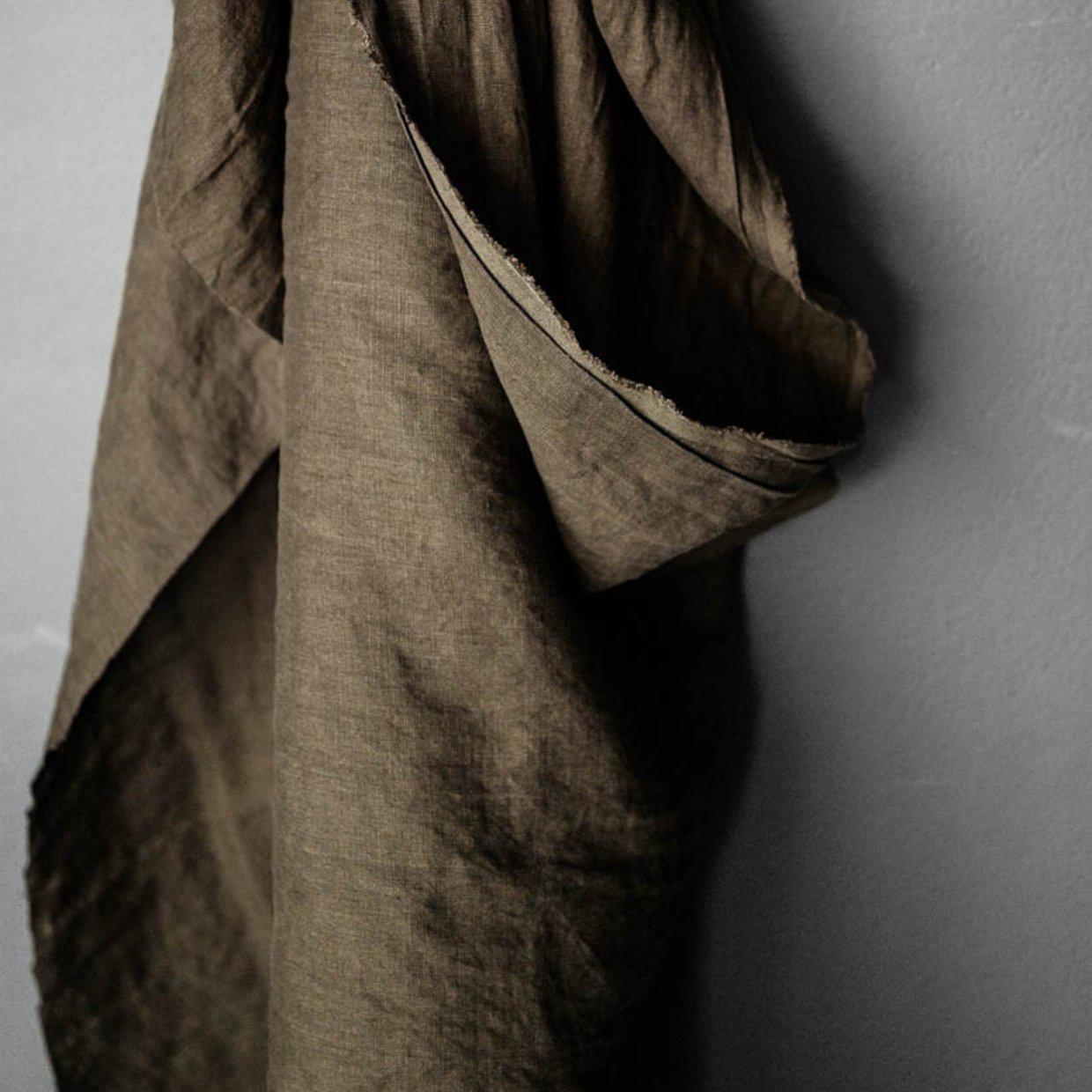 Merchant & Mills-185 Linen Core, Knapsack Green-fabric-gather here online