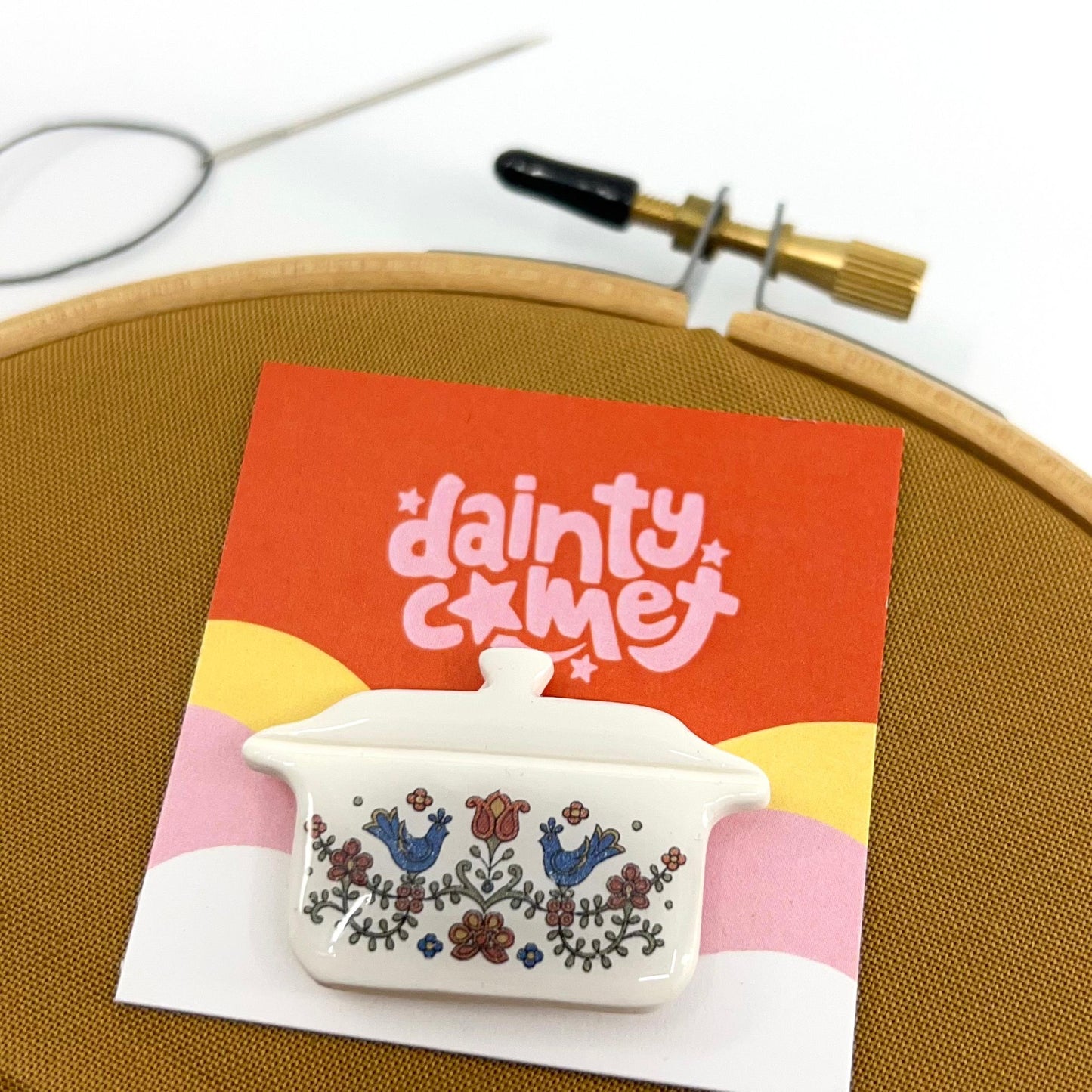 Dainty Comet-Retro Cookware Needle Minder-embroidery notion-gather here online