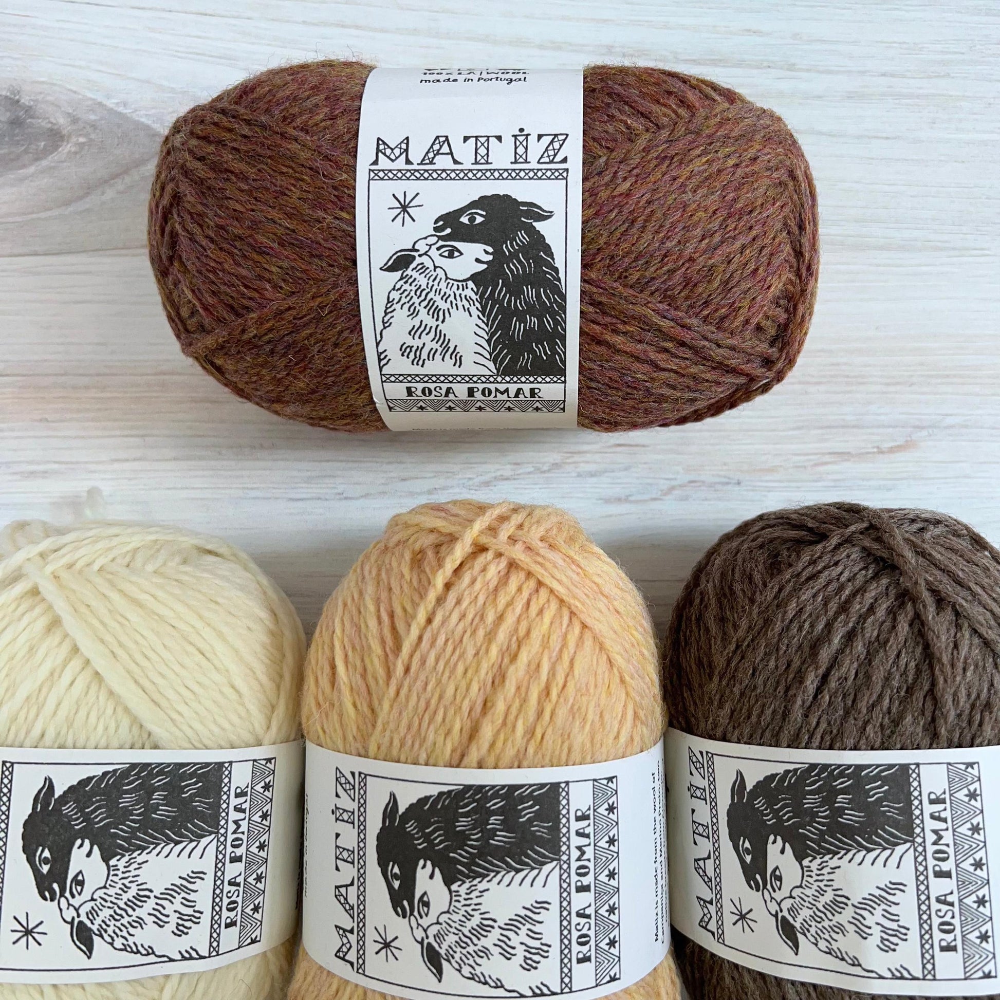 Retrosaria Rosa Pomar-Matiz-yarn-gather here online