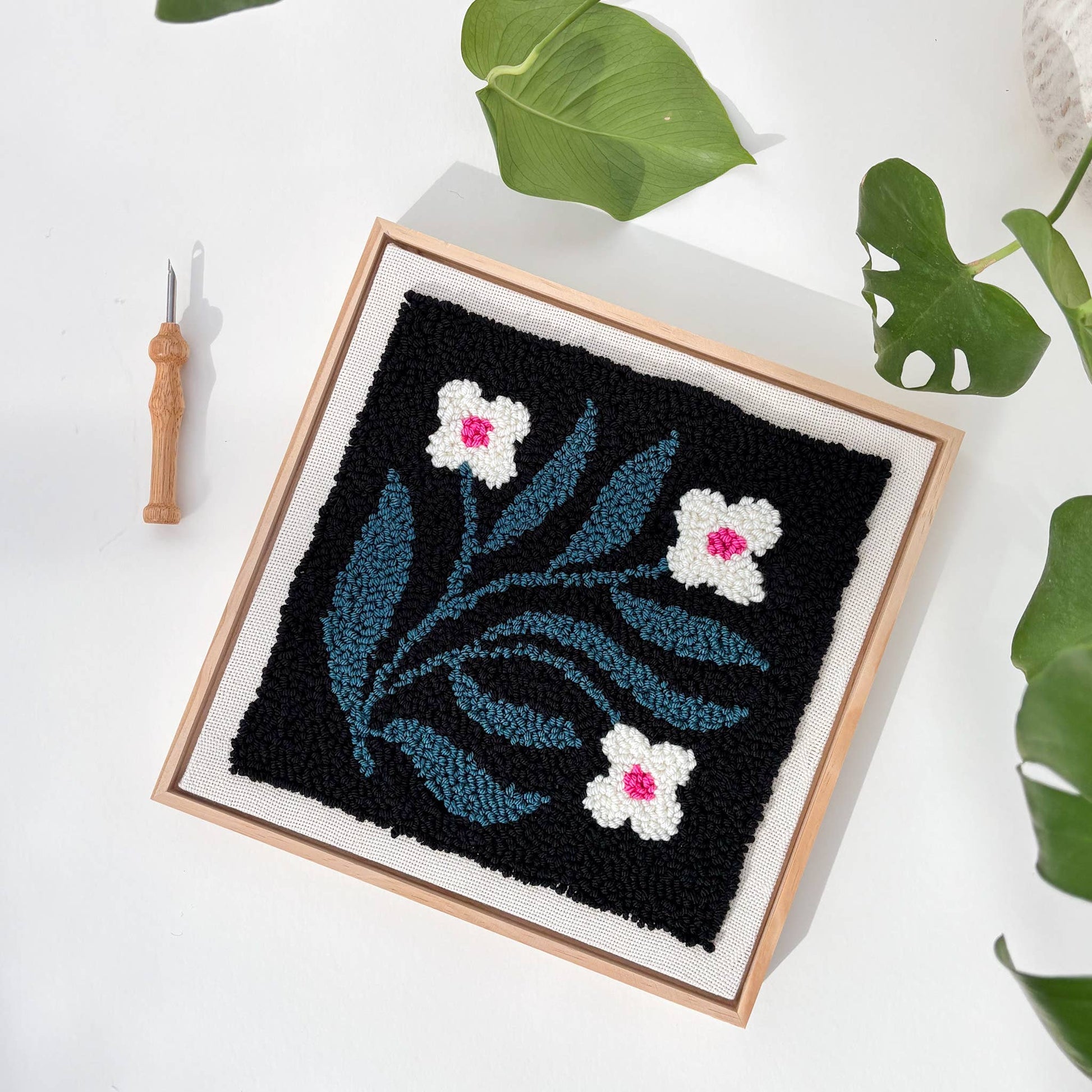 The Urban Acres-Quilt Block Floral Punch Needle Kit-craft kit-gather here online