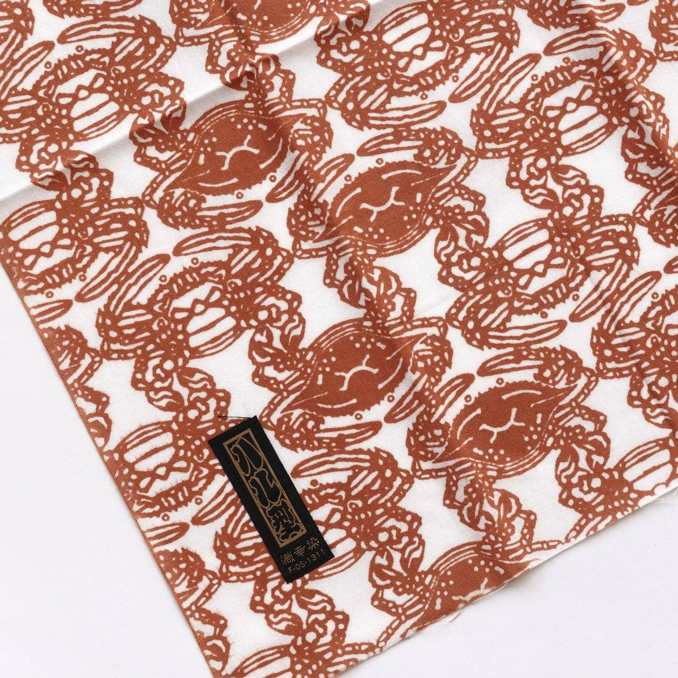 Curious Corners-Izumimomen Tenugui - Crab-accessory-gather here online