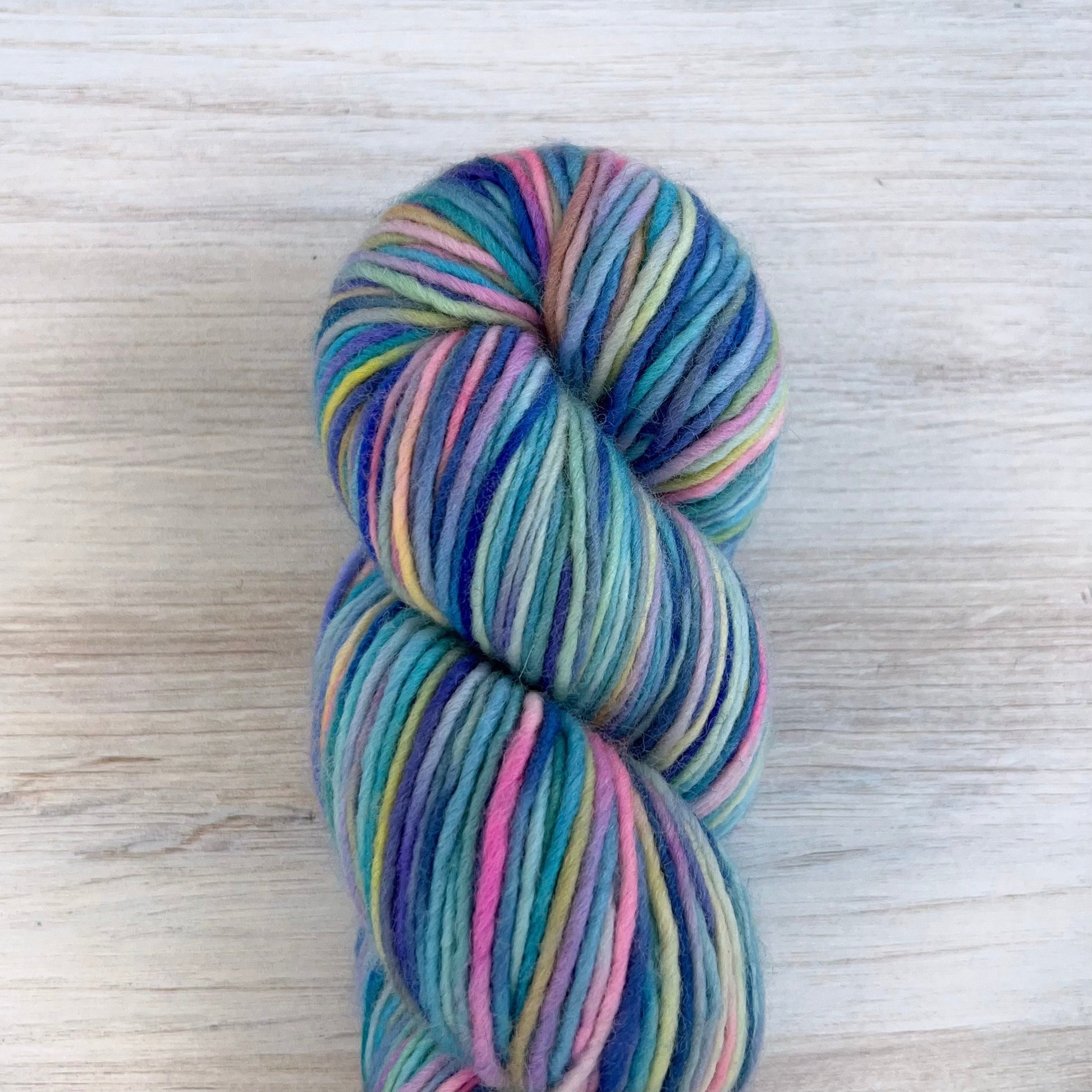 Koigu Origins-Cheers-yarn-CH820-gather here online