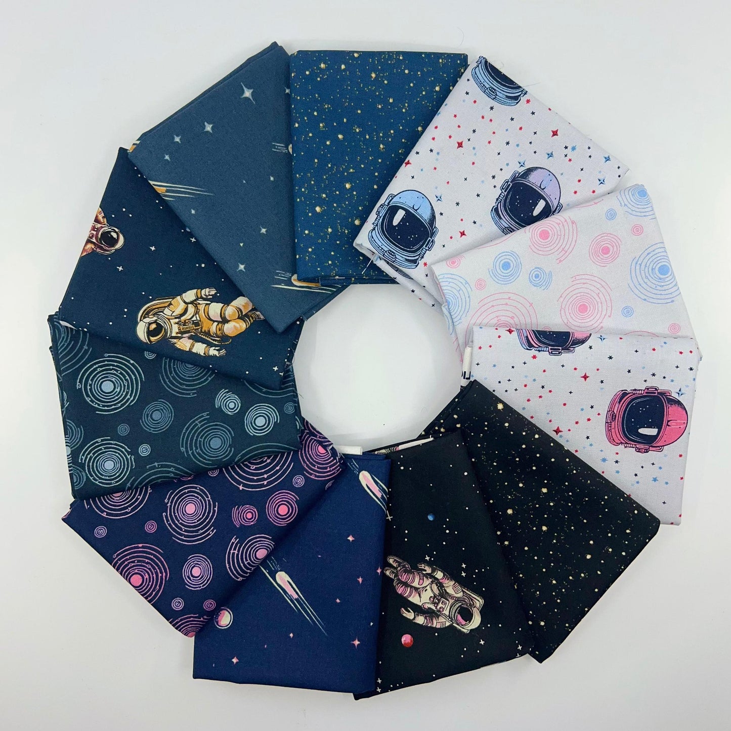 RJR-Fat Quarter Bundle of Beyond the Horizon (11 Pieces)-fat quarters-gather here online