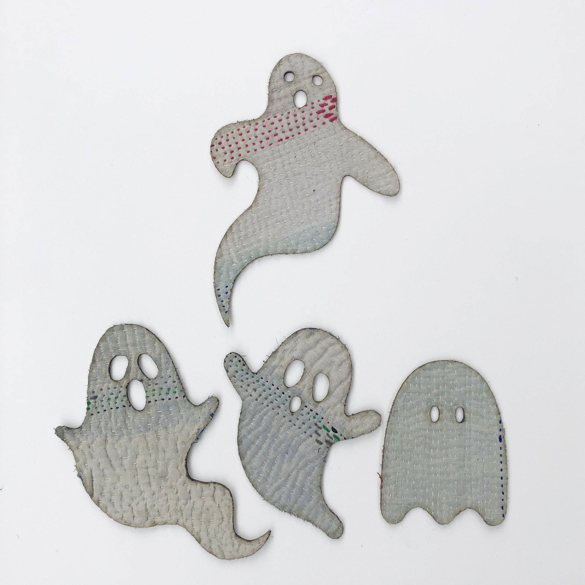 Otto Finn-Medium Kantha Ghost Iron-On Patch-patches + pins-gather here online