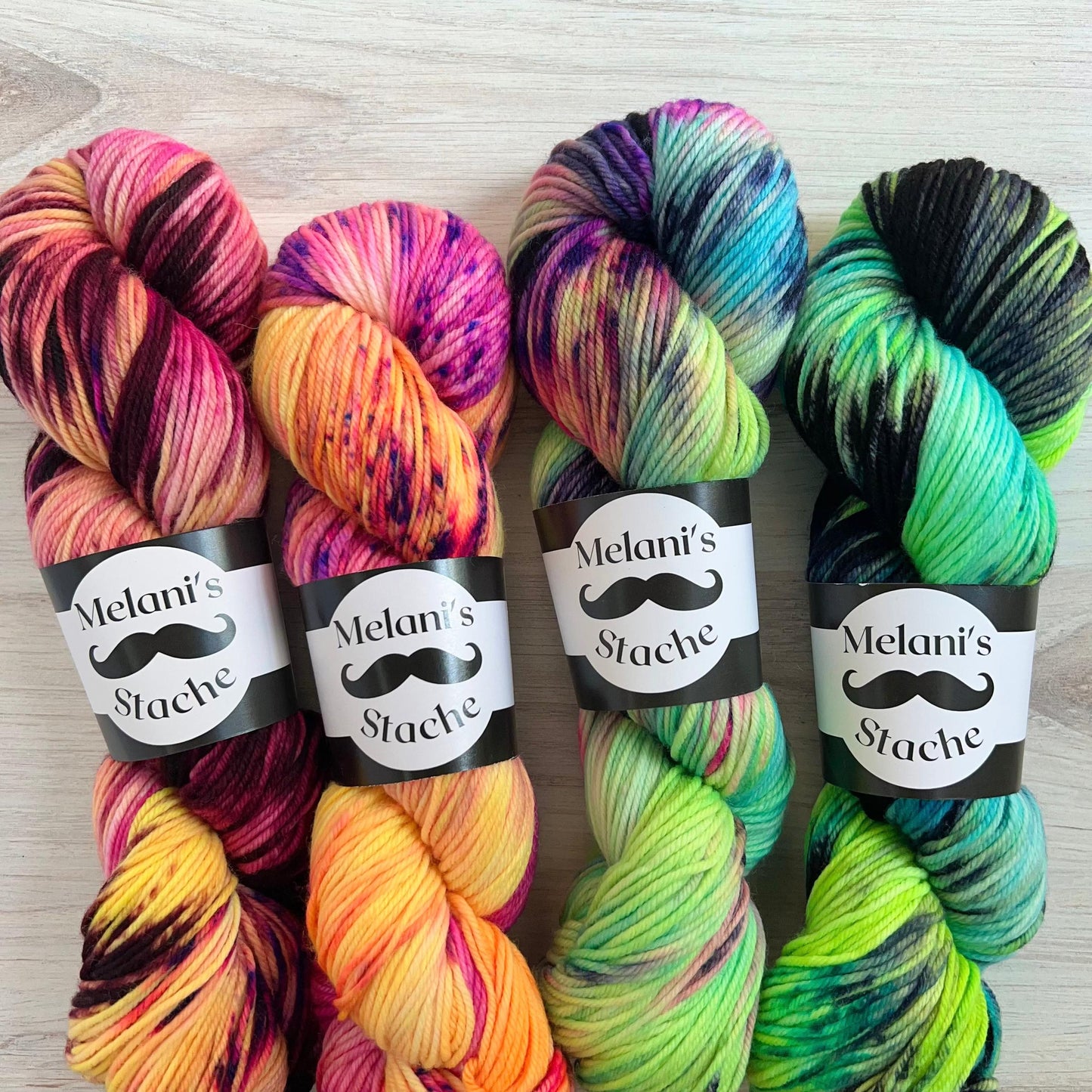 Melani's Stache-Basic DK-yarn-gather here online