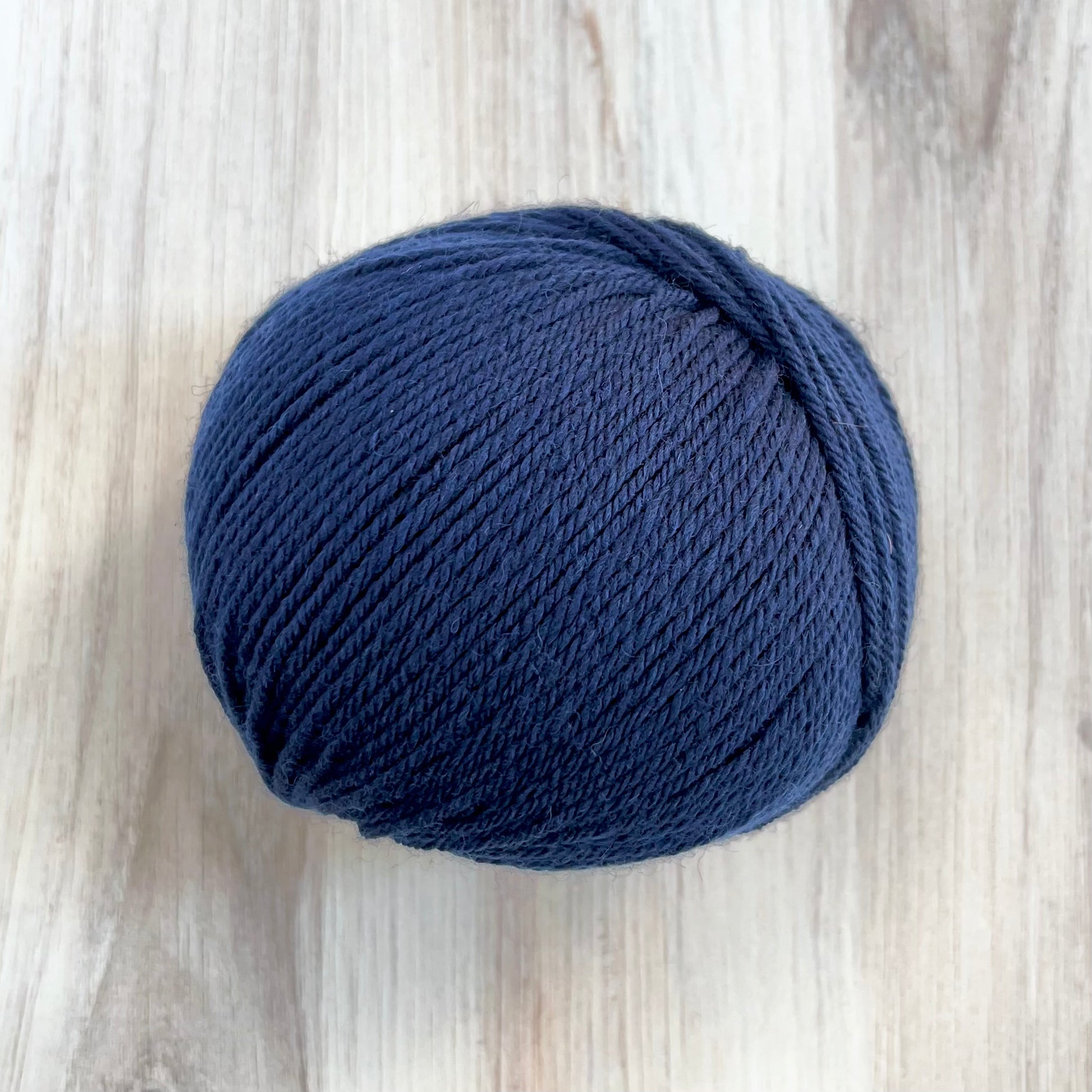 Ella Rae-Superwash Classic Wool-yarn-1020 Night Sky-gather here online