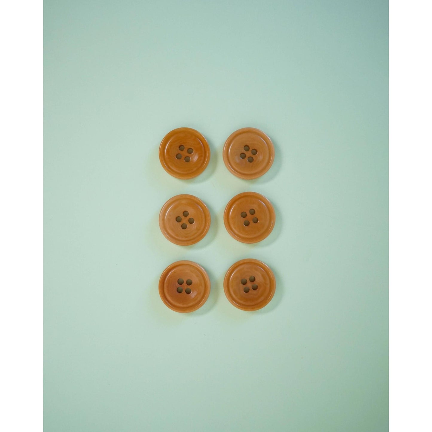 Matchy Matchy Sewing Club-Caramel 7/8" Corozo Nut Buttons-button-gather here online