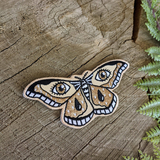 ilikesara-Brown Moth Iron-On Patch-patches + pins-gather here online