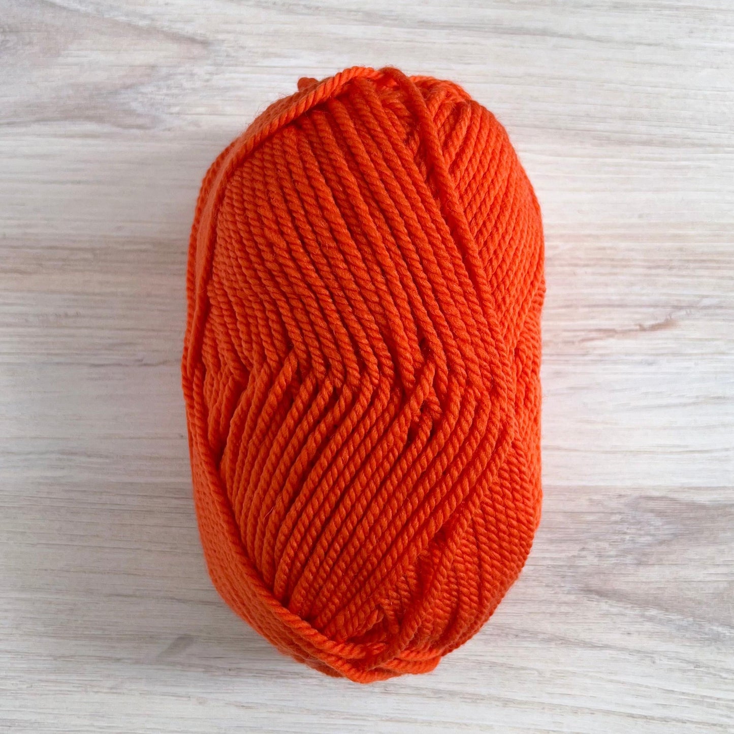 Ewe Ewe Yarn-Baa Baa Bulky-yarn-25 Orange Peel-gather here online