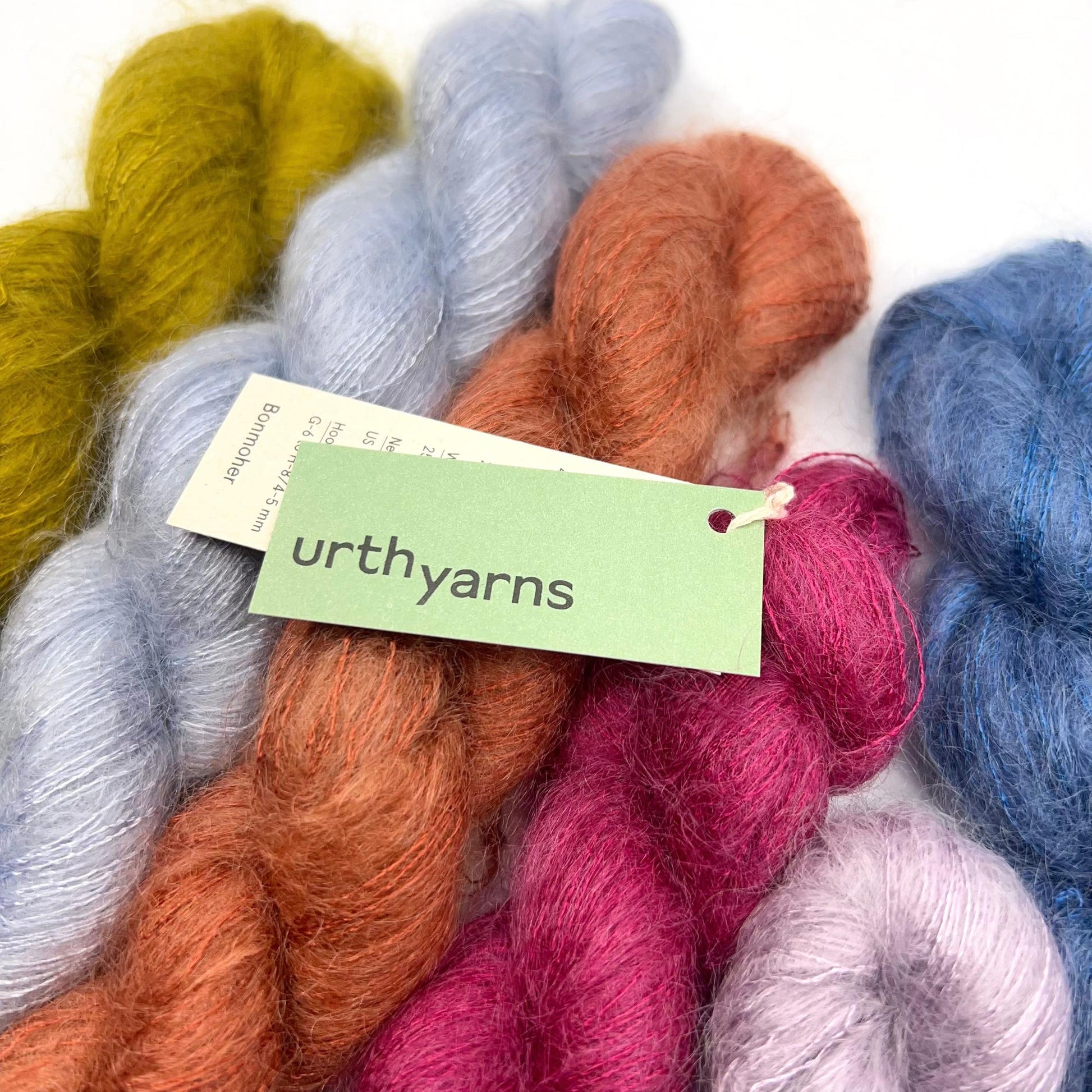 Urth Yarns-Bonmoher-yarn-gather here online
