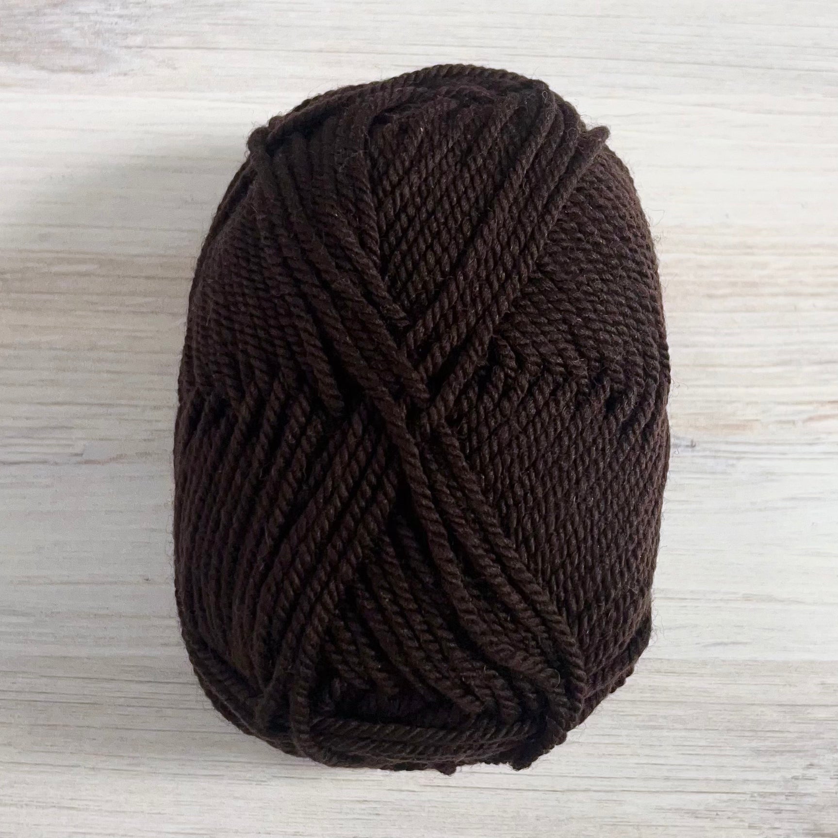 Ewe Ewe Yarn-Wooly Worsted-yarn-95 Chocolate-gather here online