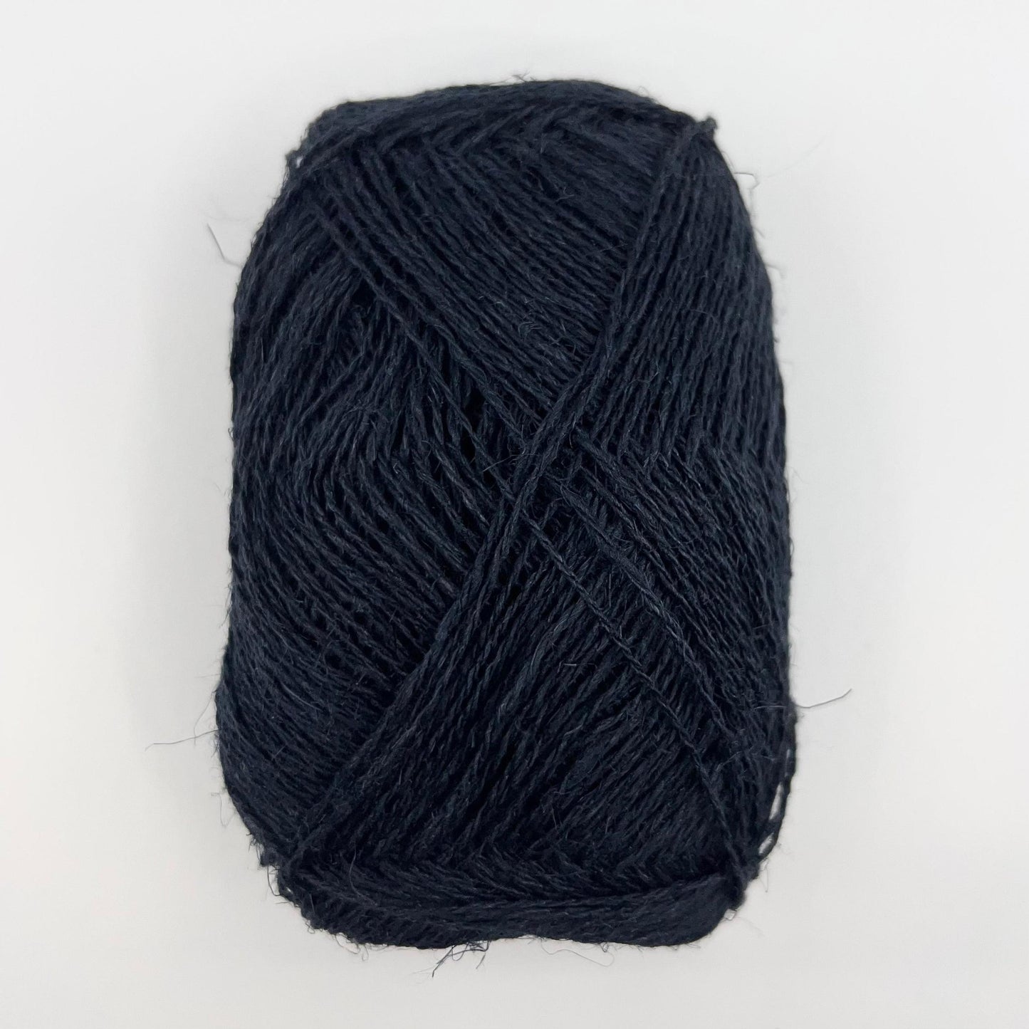 BC Garn-Lino-yarn-50 Midnight Blue-gather here online