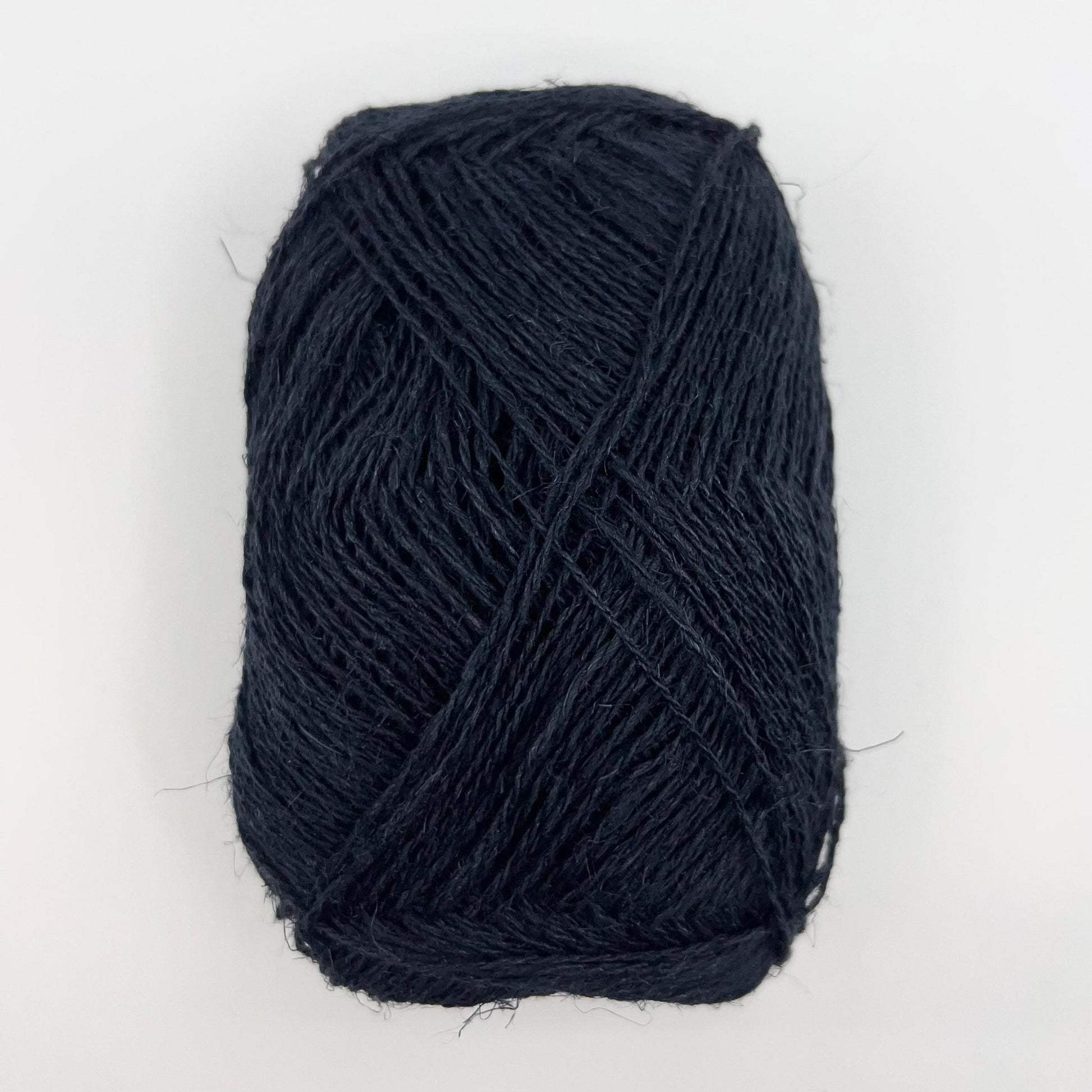 BC Garn-Lino-yarn-50 Midnight Blue-gather here online