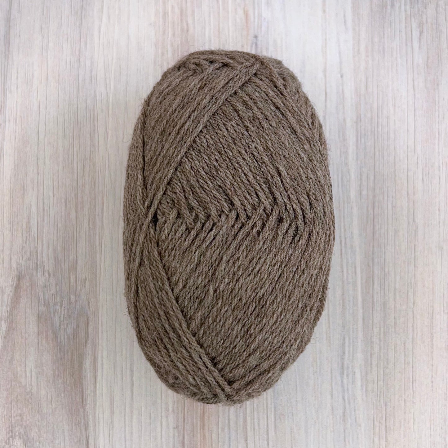 Retrosaria Rosa Pomar-Vovó-yarn-60 Light Brown-gather here online