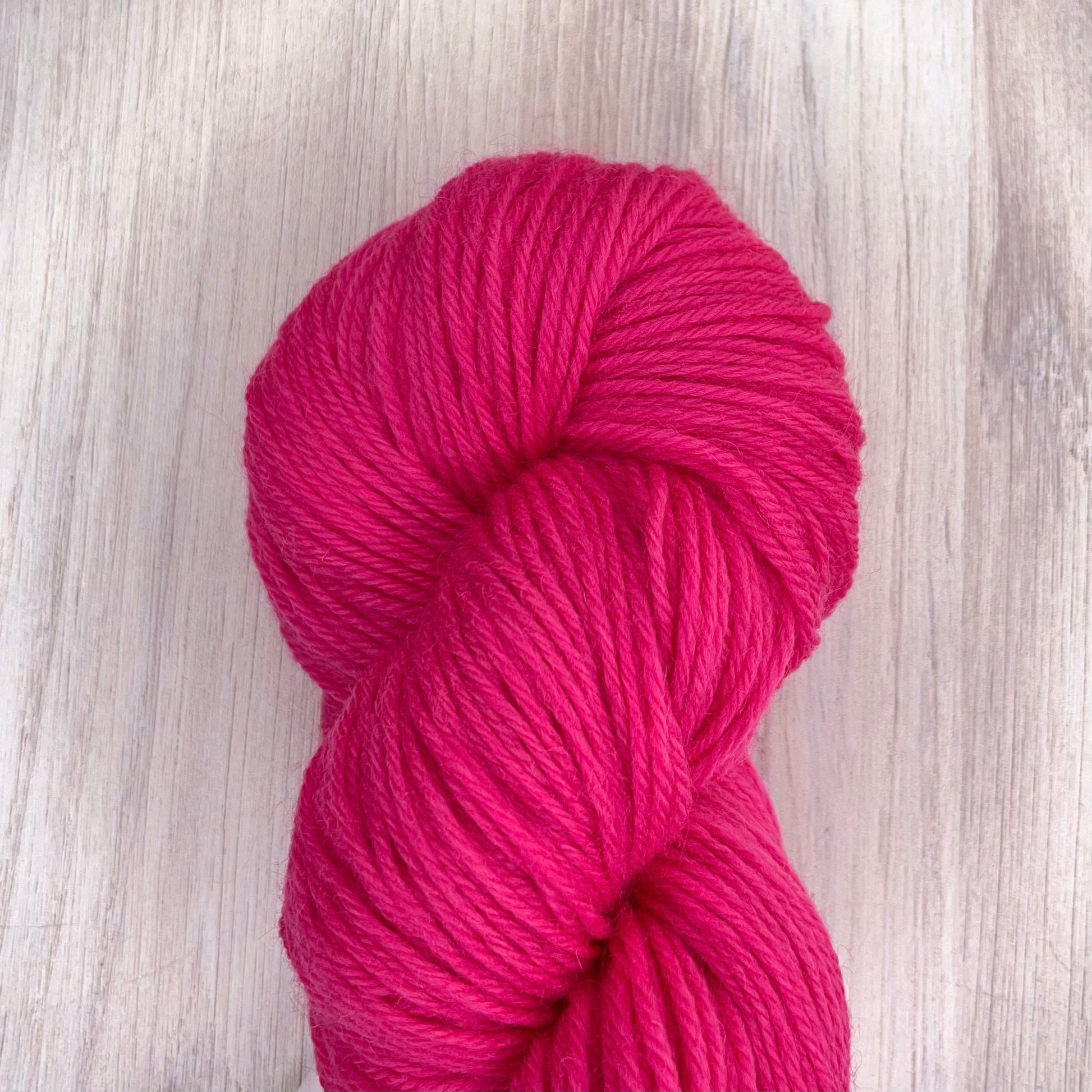 Universal Yarn-Deluxe Worsted Wool-yarn-Honeysuckle 12292-gather here online