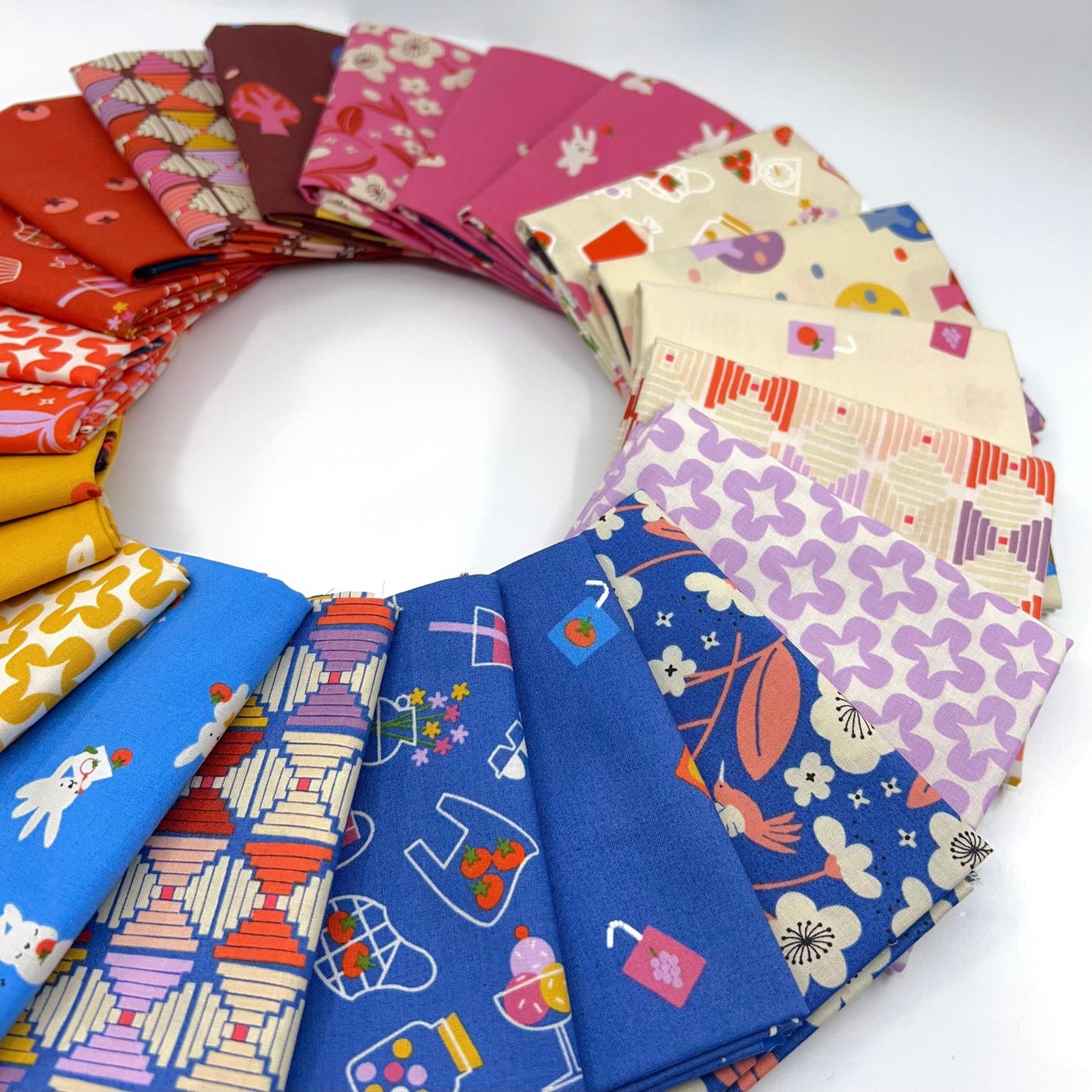 Fat Quarter Bundle of Persimmon (22 Pieces)
