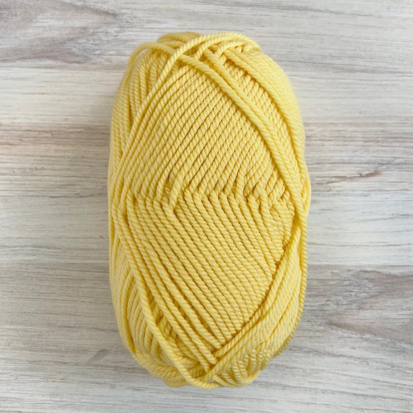 Ewe Ewe Yarn-Baa Baa Bulky-yarn-40 Lemon Chiffon-gather here online