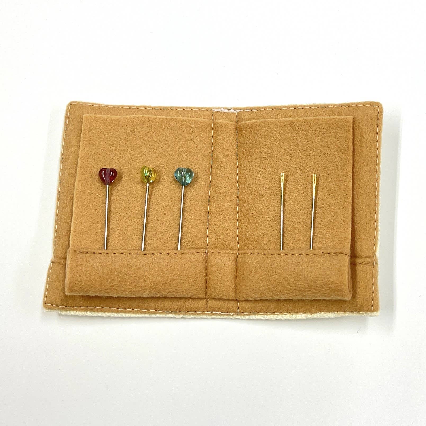 hiro-Chirimen Needle Book-craft organizer-gather here online