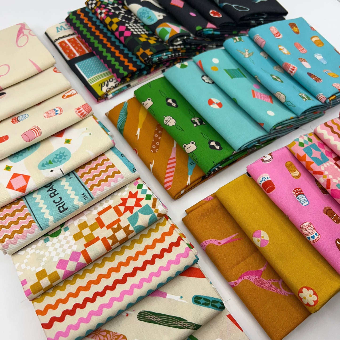 Fat Quarter Bundle of 1-800-NOTION (28 Pieces)