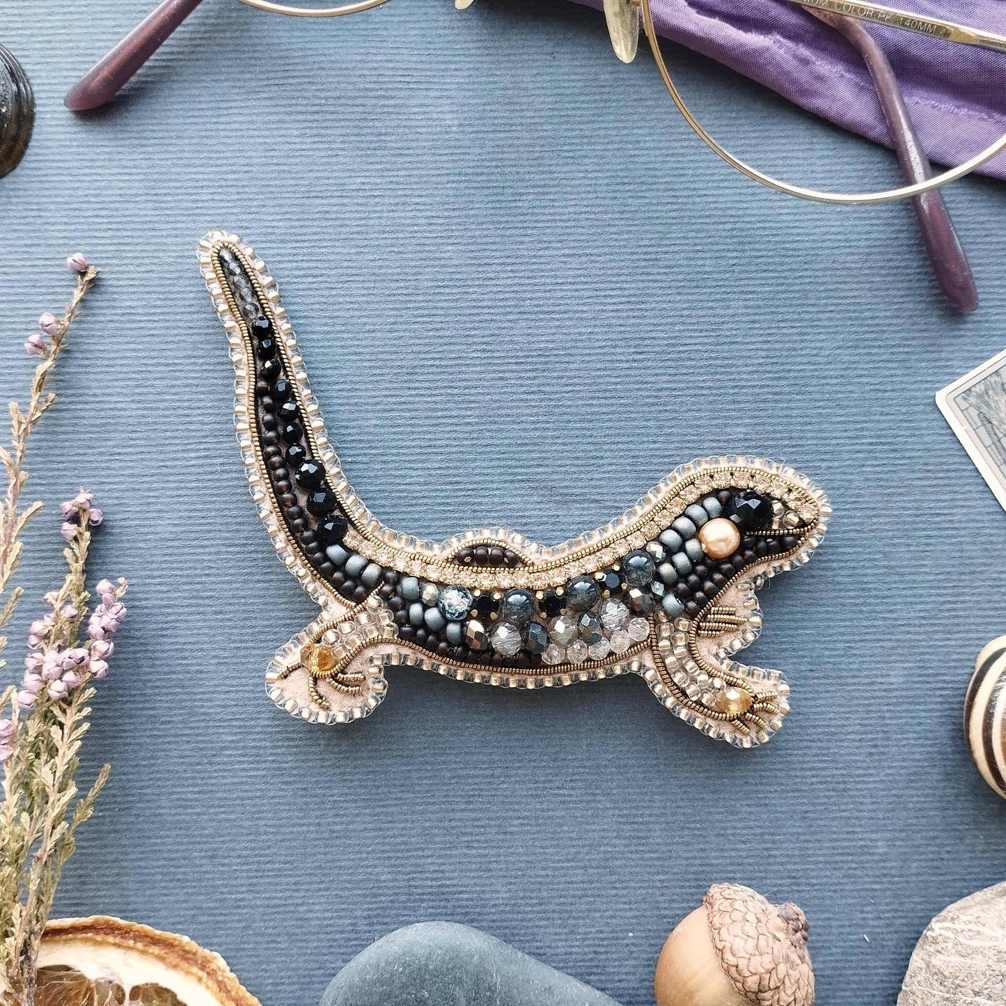 Bead Embroidery Kit: Gecko Brooch DIY Craft, Jewelry Making