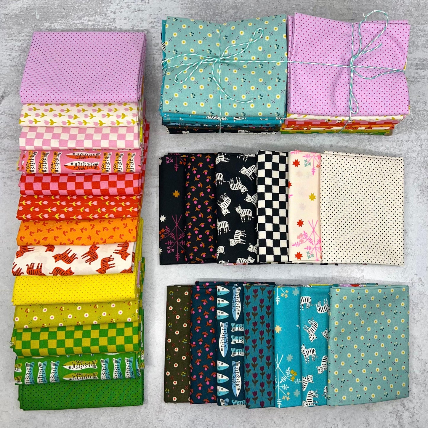 Fat Quarter Bundle of 1 800 Calico (26 Pieces)