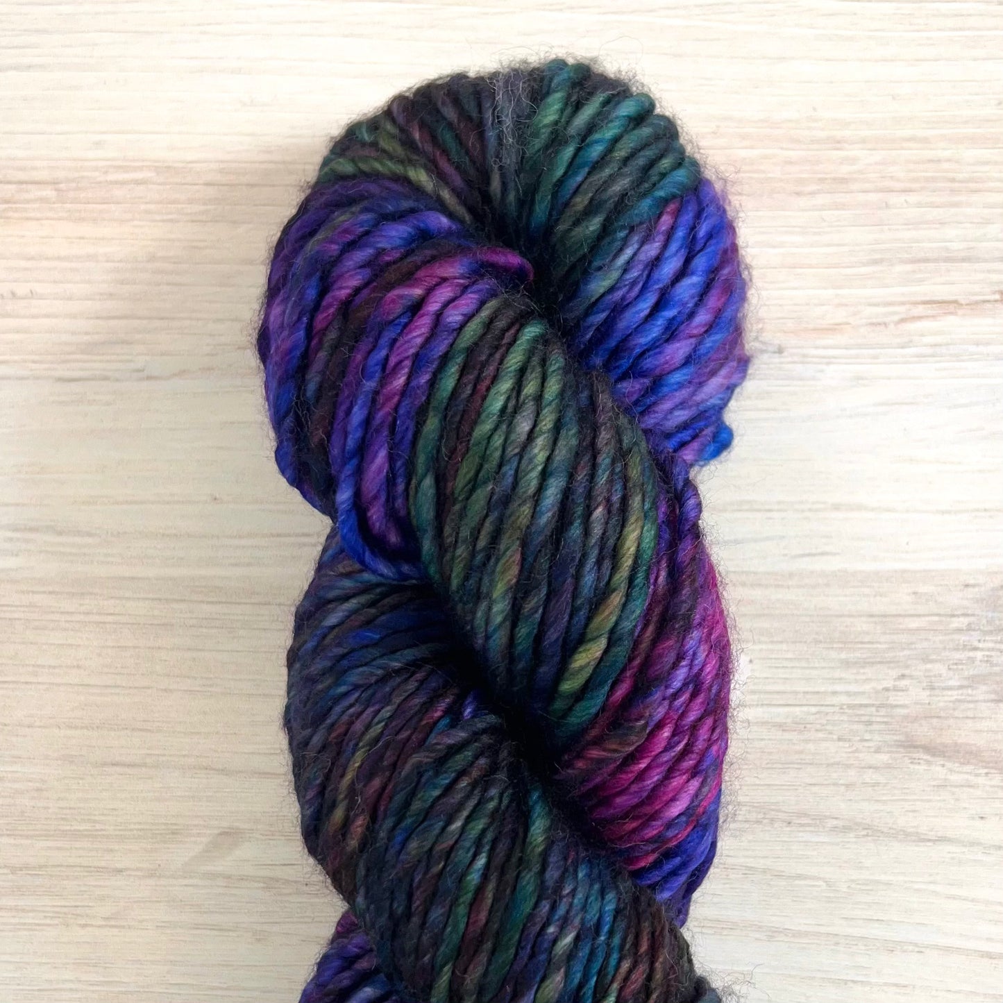 Malabrigo-Noventa-yarn-229 Sombra De Palma-gather here online