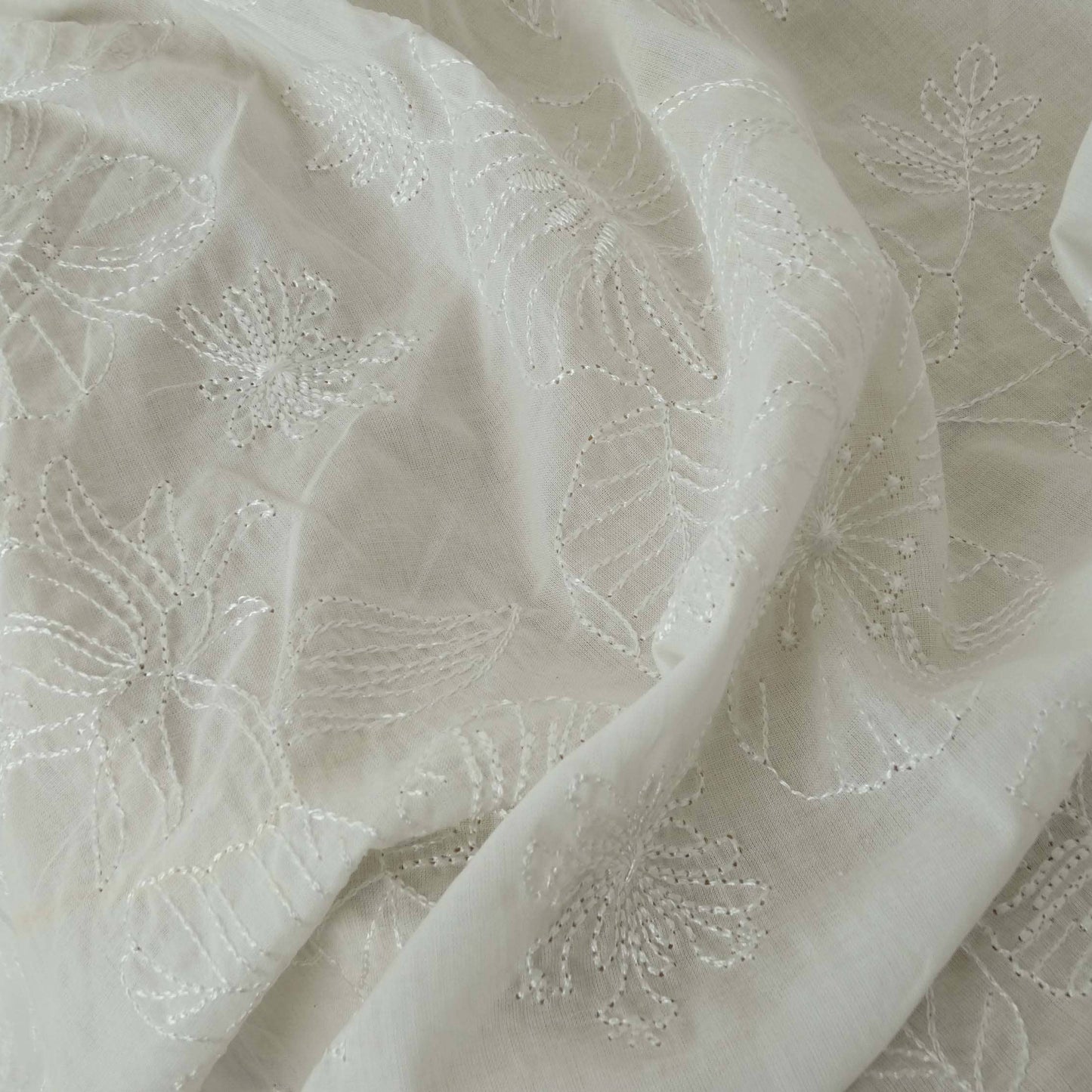 Vingtsept-Beaded Flower Embroidered Cotton-fabric-gather here online