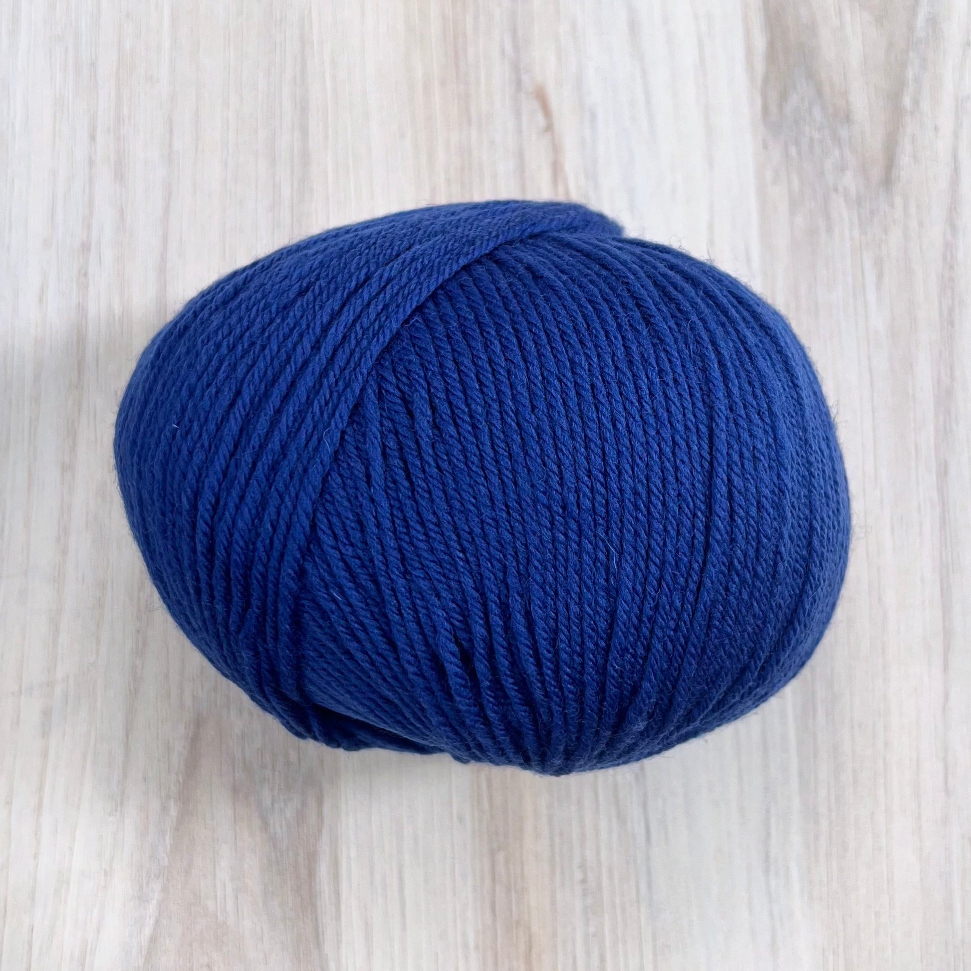 Universal Yarn-Deluxe Worsted Superwash-yarn-745 Cobalt-gather here online