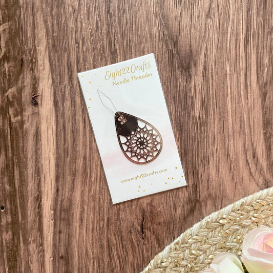 Eight22Crafts-Rose Gold Needle Threader-embroidery notion-gather here online