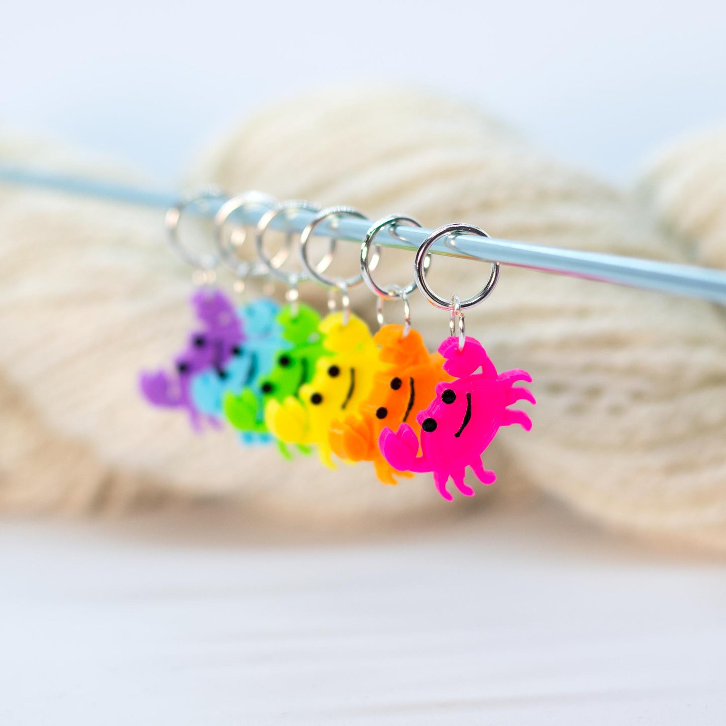 Blue Bird Makery-Happy Crabs Stitch Marker Set-knitting notion-gather here online