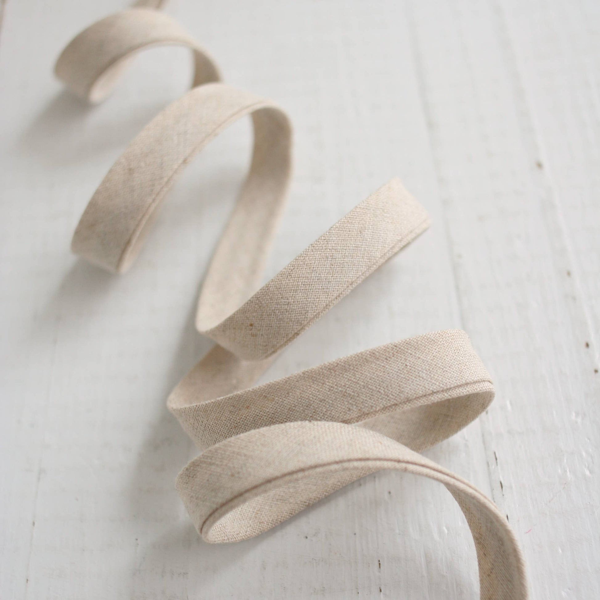 Bessie Pearl Binding Co-1/2" Double Fold Bias Binding - Natural Linen-Cotton Beige Solid-trim-gather here online