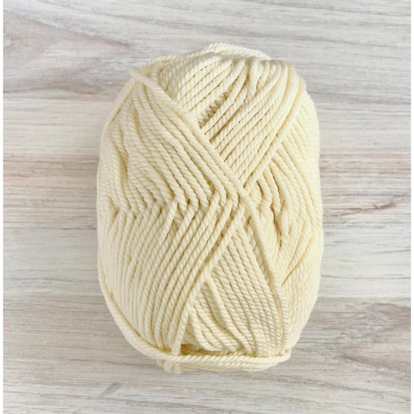 Ewe Ewe Yarn-Baa Baa Bulky-yarn-90 Vanilla-gather here online