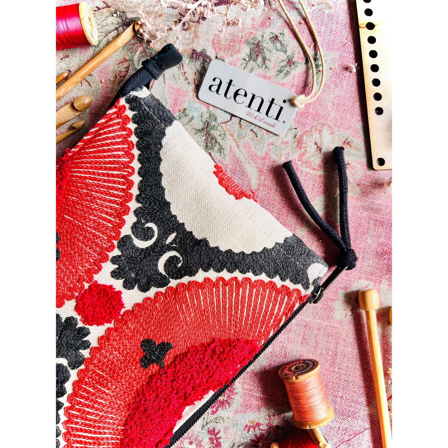 Atenti-Eclipse Circular Case-craft organizer-gather here online