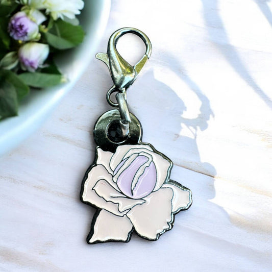 Firefly Notes-Vintage Rose Stitch Marker-knitting notion-gather here online
