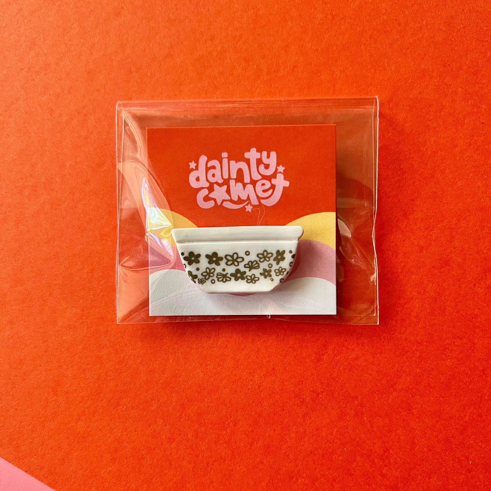 Dainty Comet-Vintage Inspired Cookware Needle Minder-embroidery notion-gather here online
