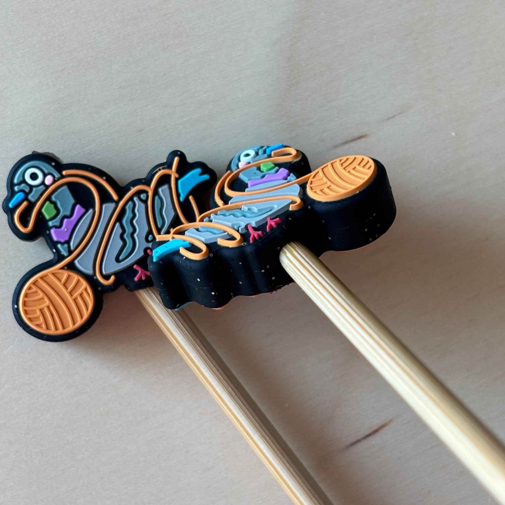 Comma Craft Co-Glitter Pigeon Knitting Needle Point Protectors-knitting notion-gather here online