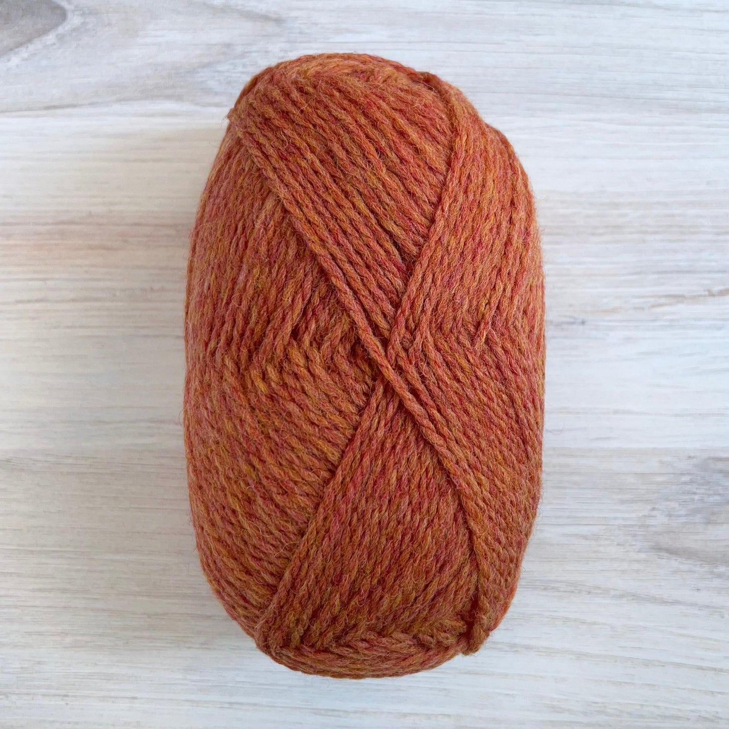 Retrosaria Rosa Pomar-Matiz-yarn-02 Bright Orange Heather-gather here online