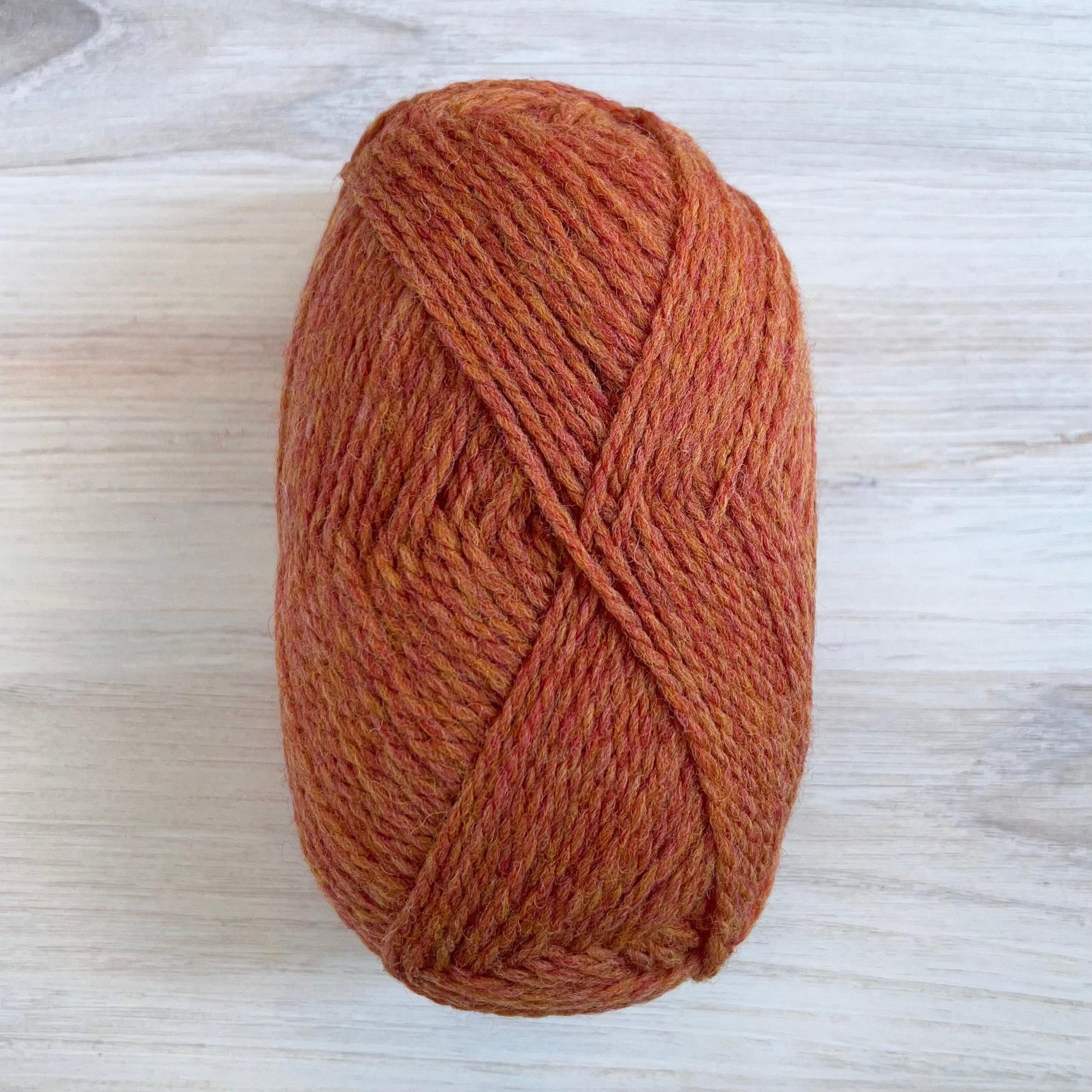 Retrosaria Rosa Pomar-Matiz-yarn-02 Bright Orange Heather-gather here online