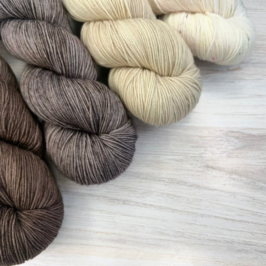 The Uncommon Thread-Everyday Sock-yarn-gather here online