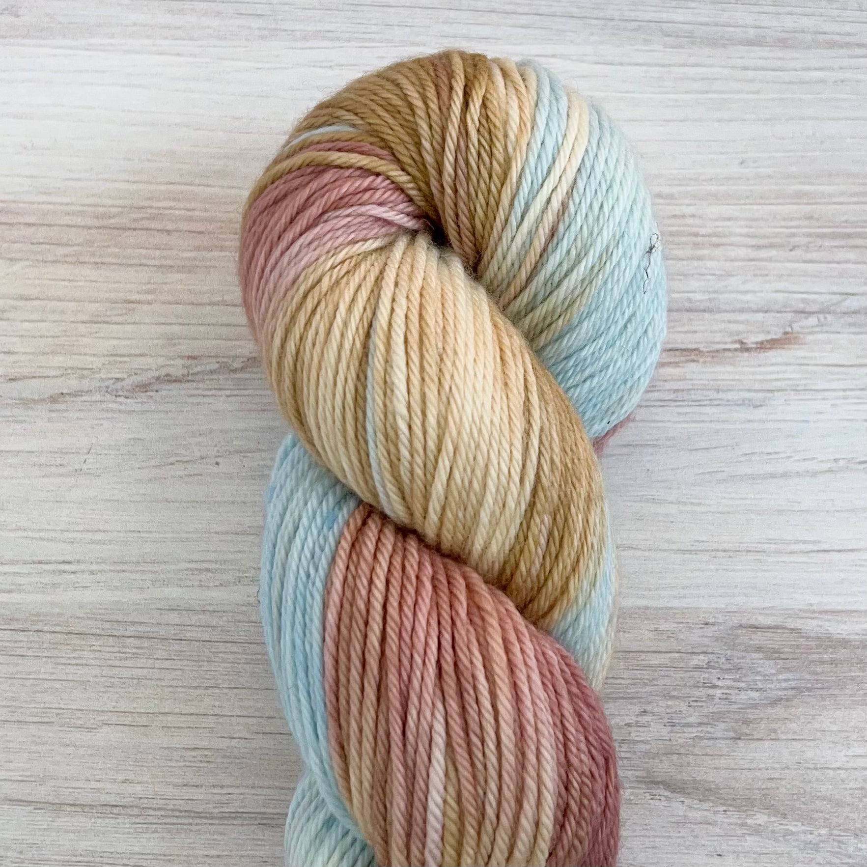 Hedgehog Fibres-Merino DK-yarn-Dune-gather here online