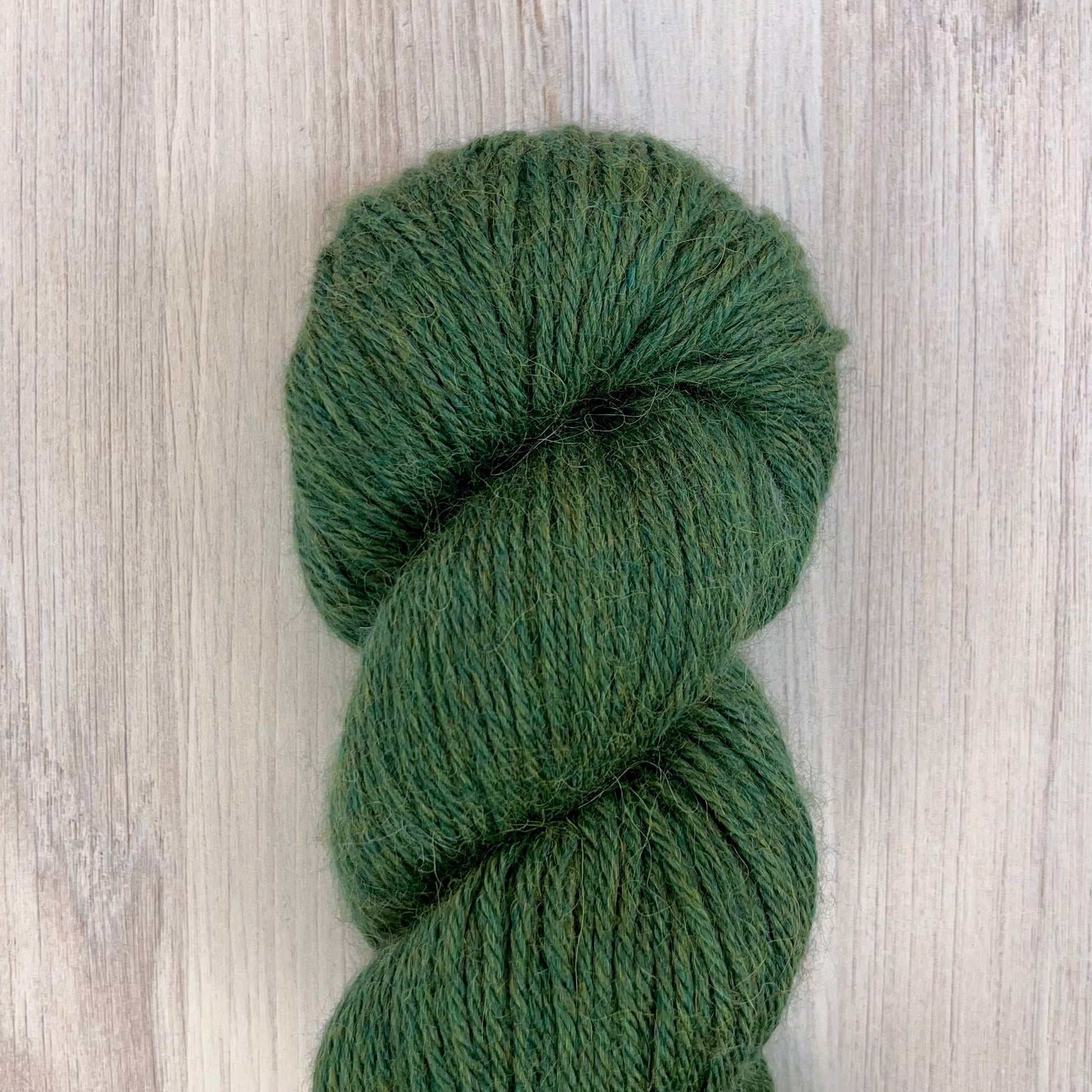 Juniper Moon Farm-Herriot-yarn-1061-Seaweed-gather here online